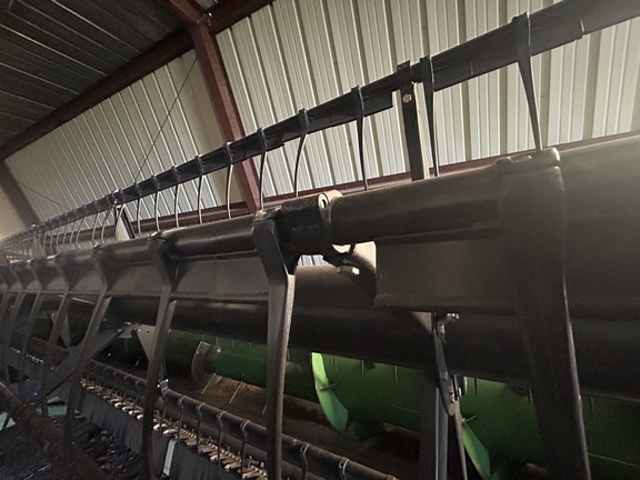2010 John Deere 630F Header Combine
