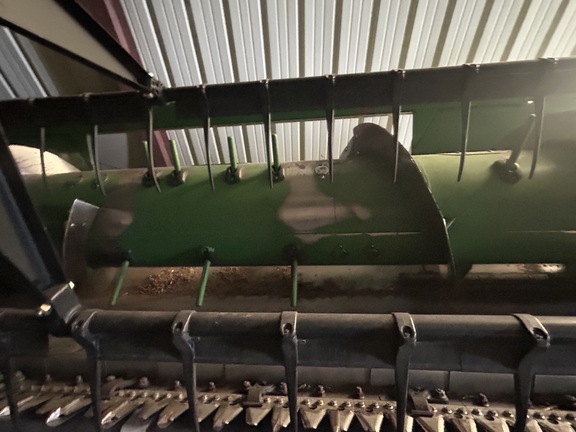 2010 John Deere 630F Header Combine