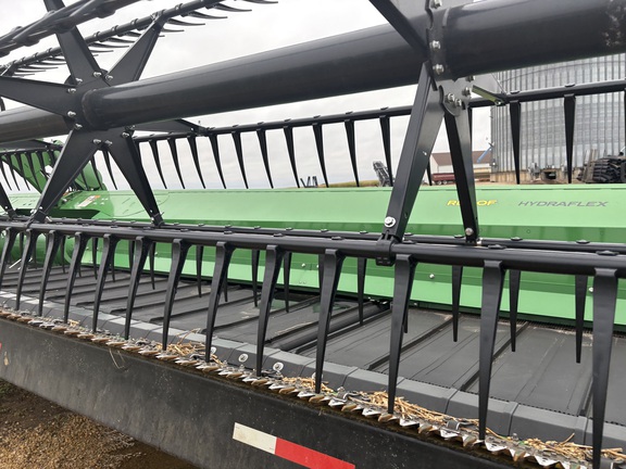 2022 John Deere RD40F Header Combine