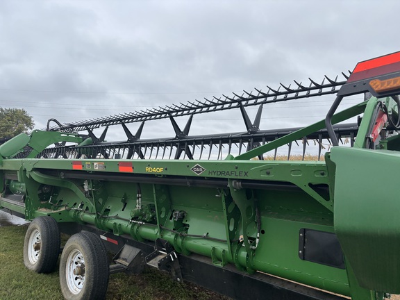 2022 John Deere RD40F Header Combine