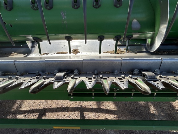2022 John Deere 635F Header Combine