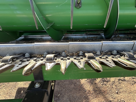 2022 John Deere 635F Header Combine