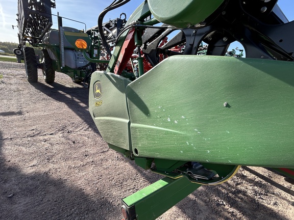 2022 John Deere 635F Header Combine