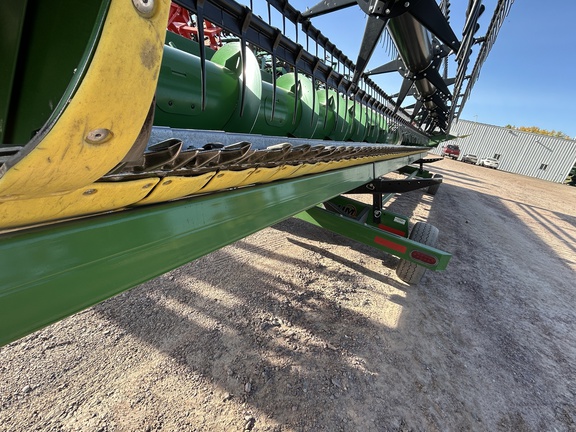 2022 John Deere 635F Header Combine