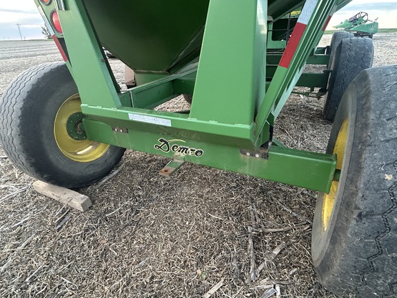 1995 Demco 365 Gravity Box