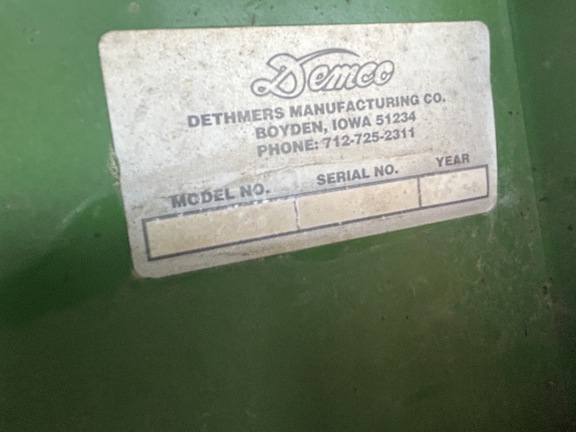 1995 Demco 365 Gravity Box