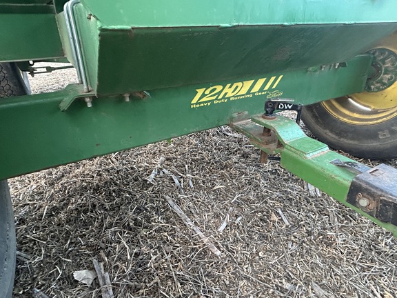 2002 Demco 365 Gravity Box