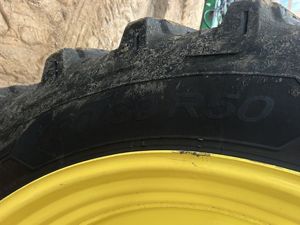 2021 John Deere 8R 340 Tractor