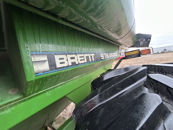 2001 Brent 976 Grain Cart