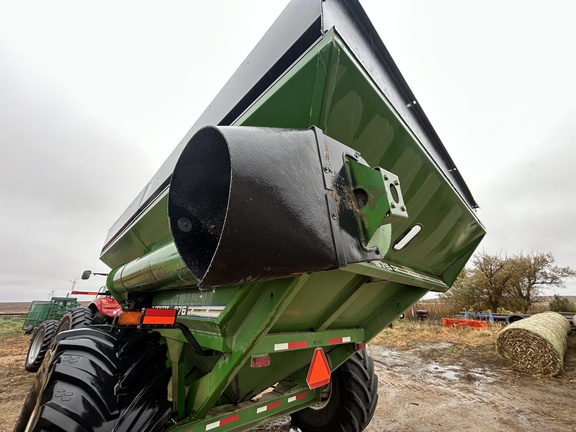 2001 Brent 976 Grain Cart