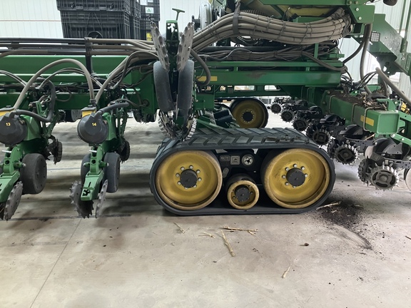 2013 John Deere DB90 Planter