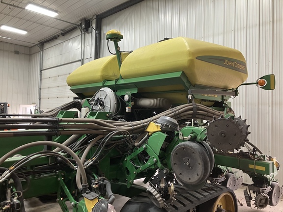 2013 John Deere DB90 Planter