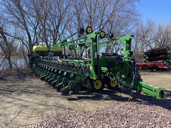 2013 John Deere DB90 Planter