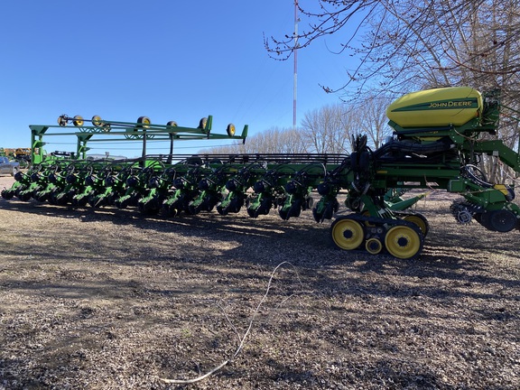 2013 John Deere DB90 Planter