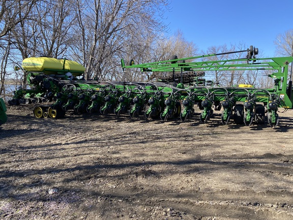 2013 John Deere DB90 Planter