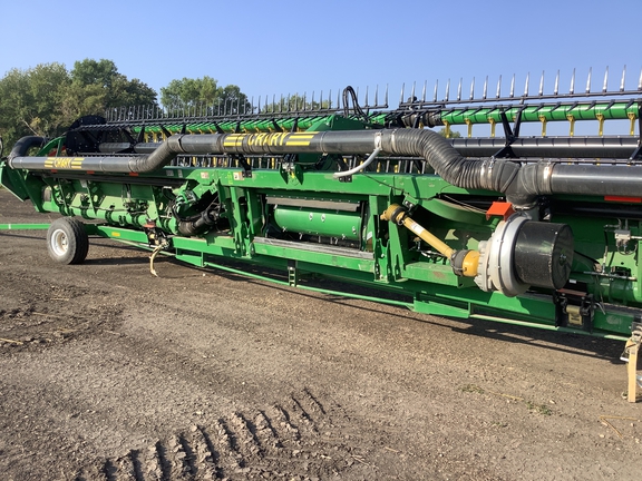 2023 John Deere RD45F Header Combine