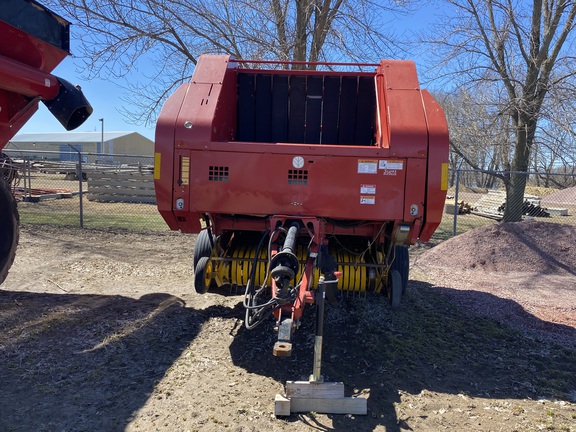 2005 New Holland BR780 Baler/Round