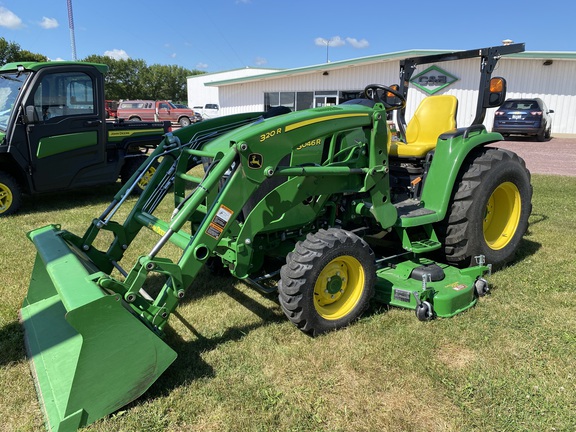 2023 John Deere 3046R Tractor Compact