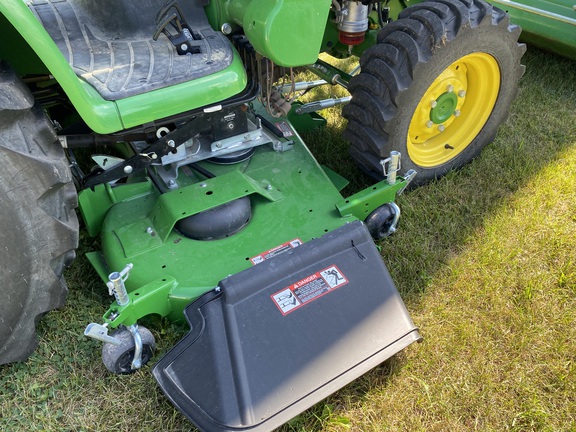 2023 John Deere 3046R Tractor Compact