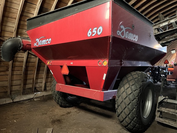 Demco 650 Grain Cart