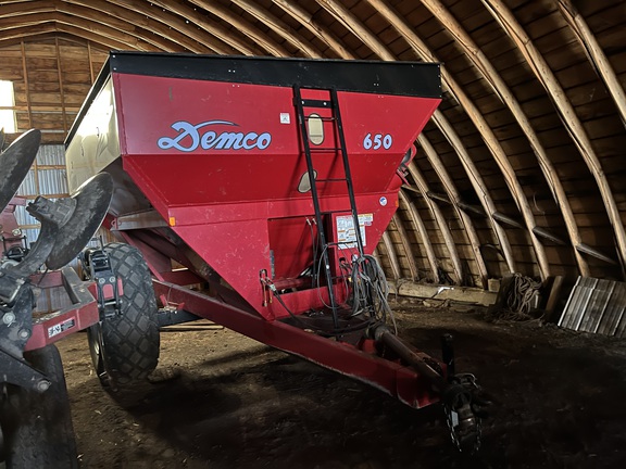 Demco 650 Grain Cart