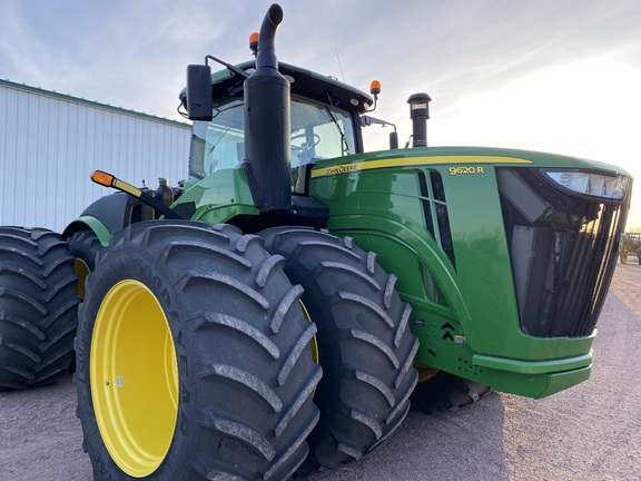 2020 John Deere 9620R Tractor 4WD