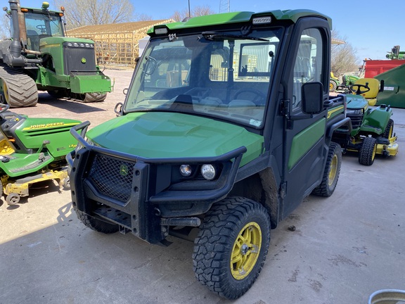 2022 John Deere XUV 835R ATV