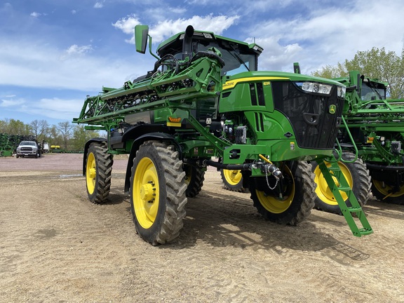 2023 John Deere 412R Sprayer/High Clearance