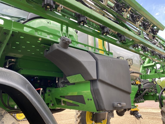 2023 John Deere 412R Sprayer/High Clearance