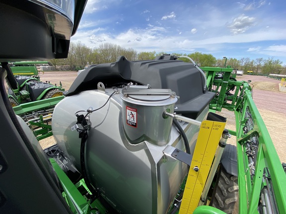 2023 John Deere 412R Sprayer/High Clearance