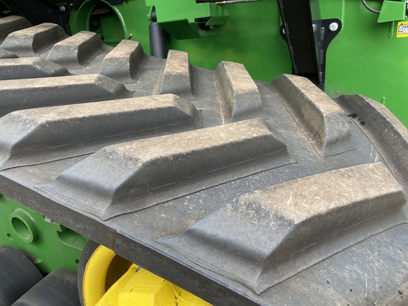 2023 John Deere 9RT 570 Tractor Rubber Track