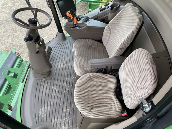2019 John Deere S780 Combine