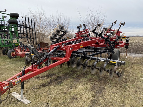 2011 Case IH 870 Disk Ripper