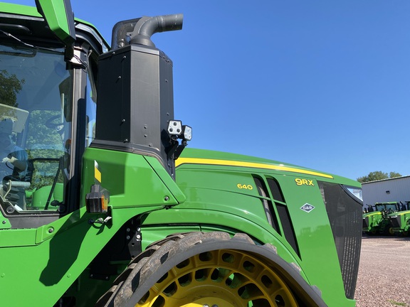 2023 John Deere 9RX 640 Tractor Rubber Track