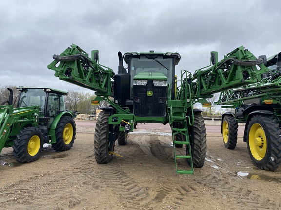 2023 John Deere 412R Sprayer/High Clearance