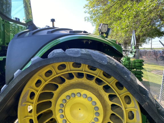 2023 John Deere 9RX 590 Tractor Rubber Track