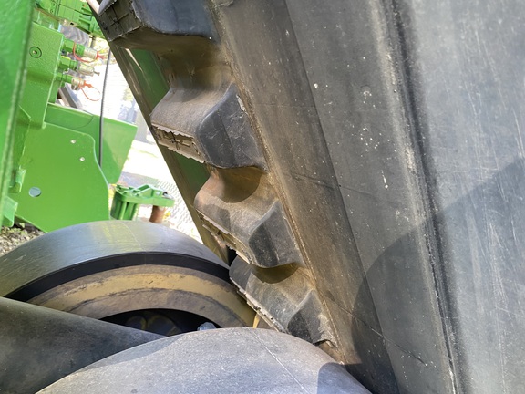 2023 John Deere 9RX 590 Tractor Rubber Track