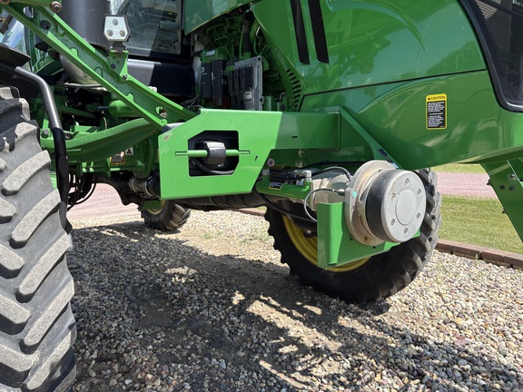 2022 John Deere 612R Sprayer/High Clearance