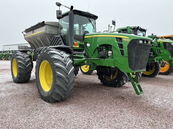 2009 John Deere 4930 Sprayer/High Clearance