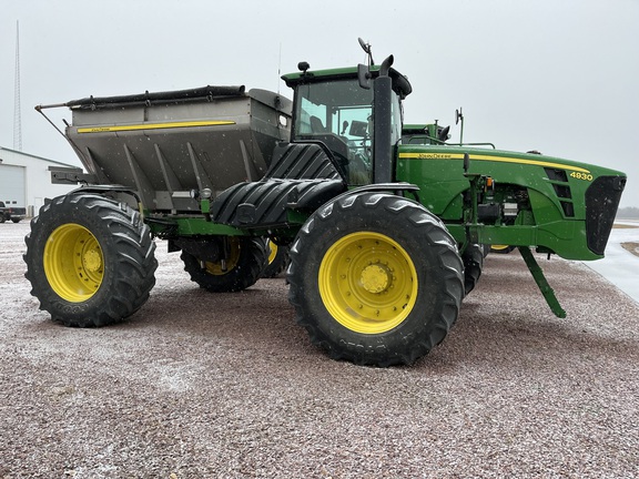 2009 John Deere 4930 Sprayer/High Clearance