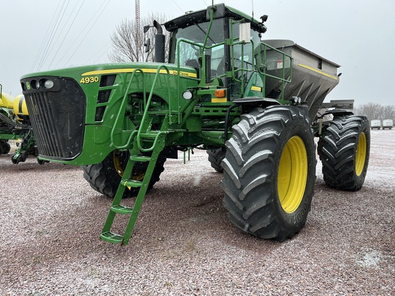 2009 John Deere 4930 Sprayer/High Clearance