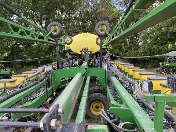 2014 John Deere DB80 Planter