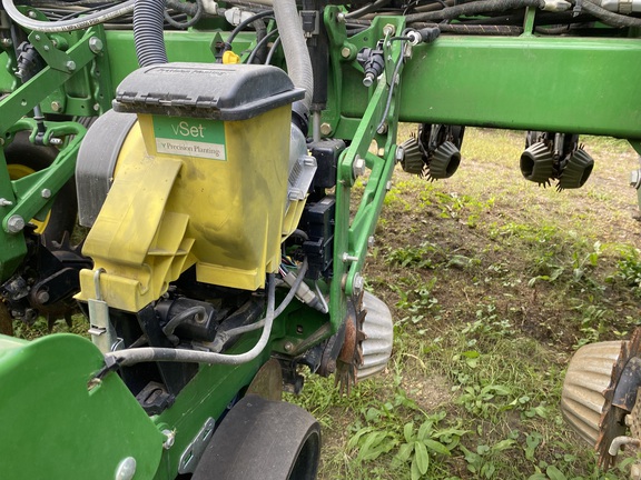 2014 John Deere DB80 Planter