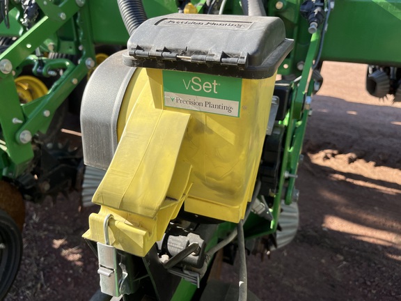 2014 John Deere DB80 Planter