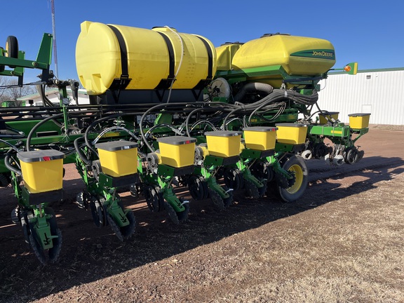 2014 John Deere DB80 Planter