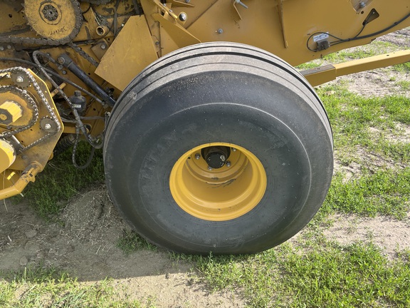 2018 Vermeer 604 Pro Baler/Round