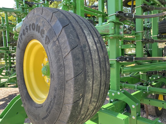 2018 John Deere 2230FH Field Cultivator