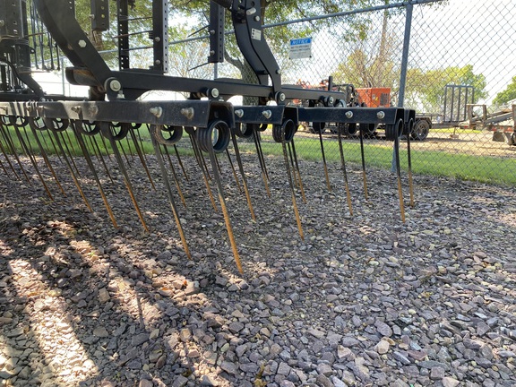 2018 John Deere 2230FH Field Cultivator