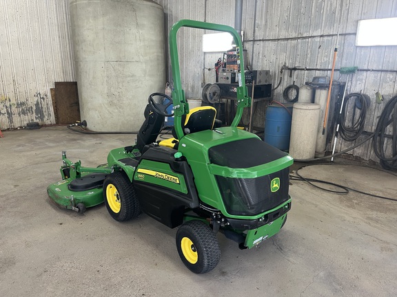 2022 John Deere 1550 Mower/Front Deck