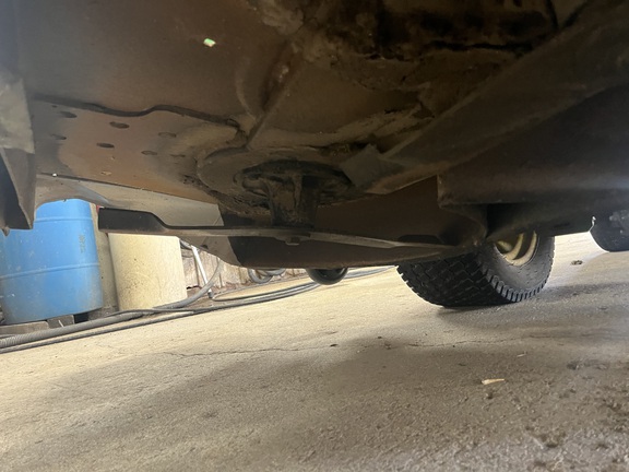 2022 John Deere 1550 Mower/Front Deck